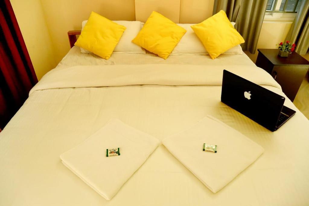 Loyal Residency Bed & Breakfast Sultan Bathery Eksteriør bilde